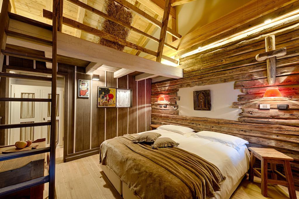Les Plaisirs D'Antan Hotel Jovencan Quarto foto